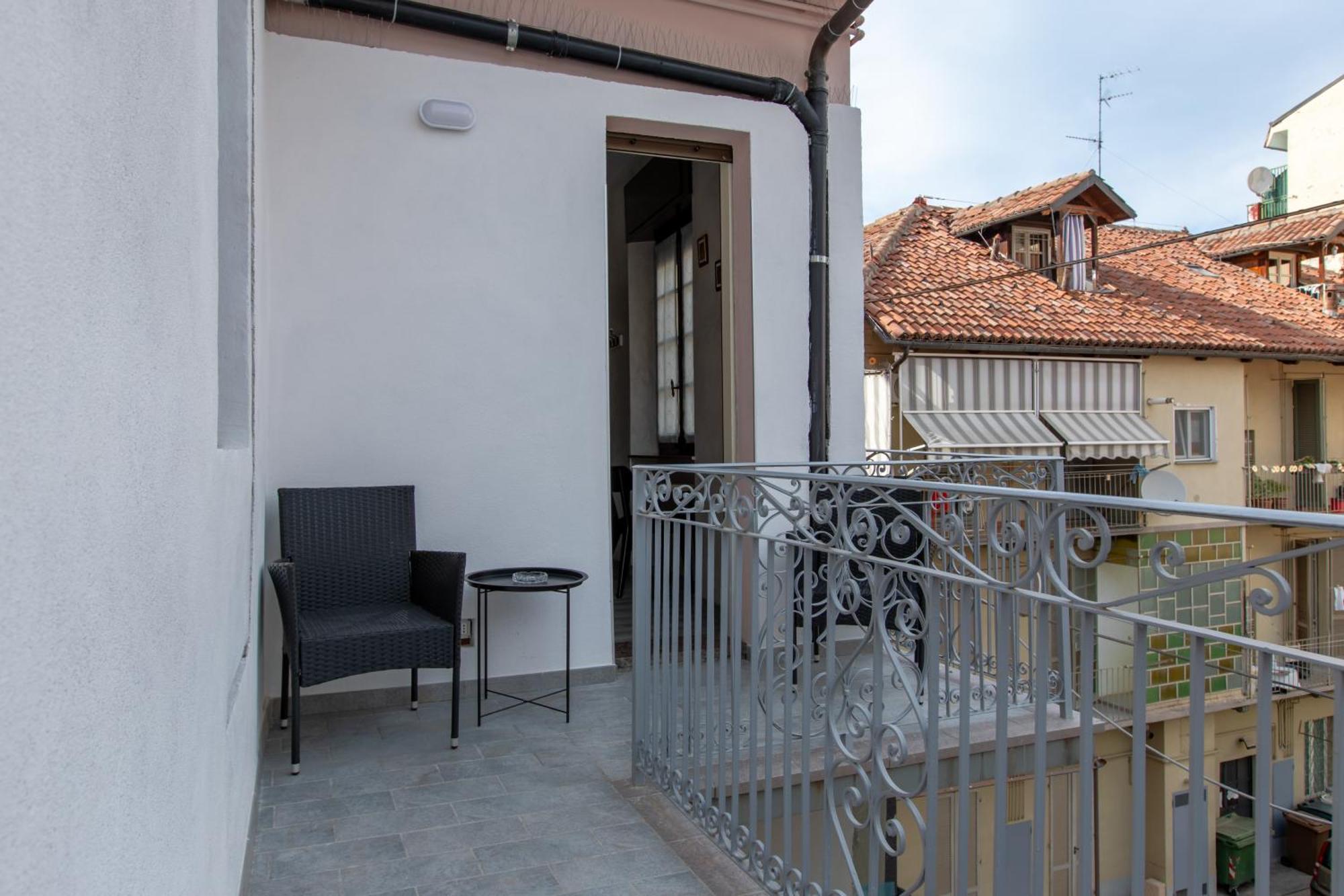 La Dolce Vite Apartment Alba  Exterior foto